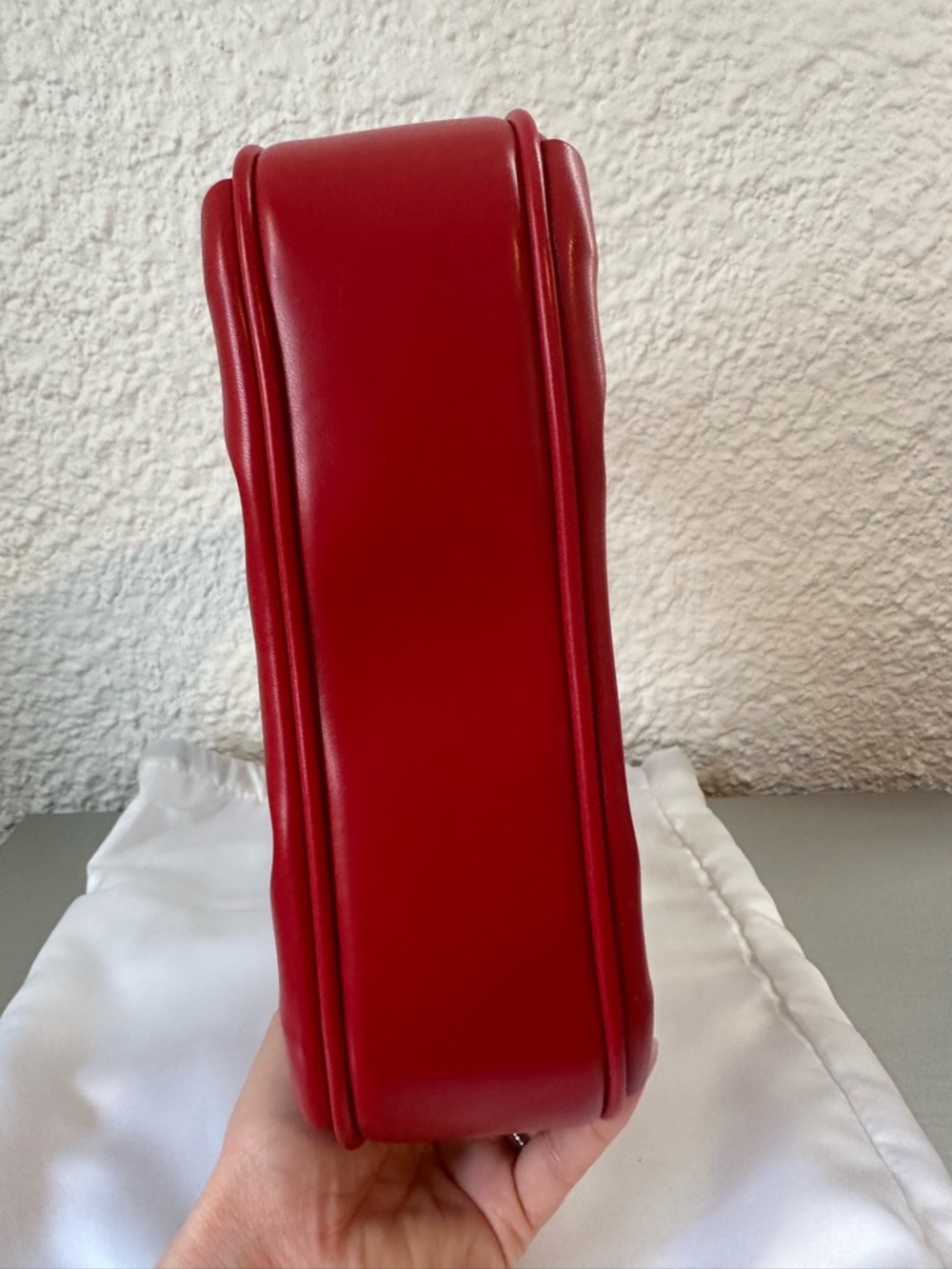 JW PEI Chili Red Gabbi Ruched Hobo Handbag Excellent Used Condition - Picture 5 of 8